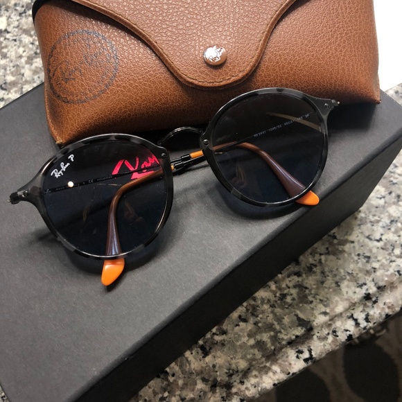 round fleck polarized